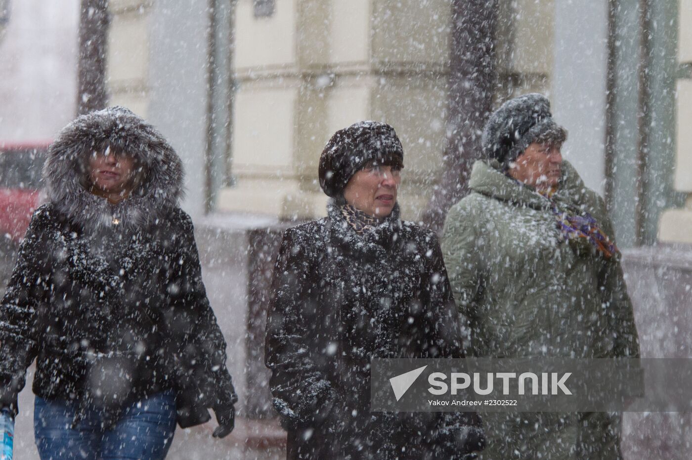 First snowfalls in the Russian provinces