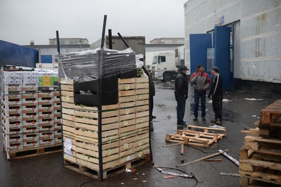 Goods removed from Novye Cheryomushki vegetable warehouse in Biryulyovo