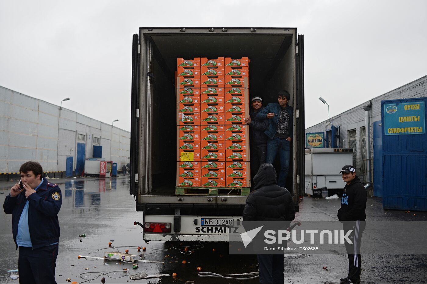 Goods removed from Novye Cheryomushki vegetable warehouse in Biryulyovo