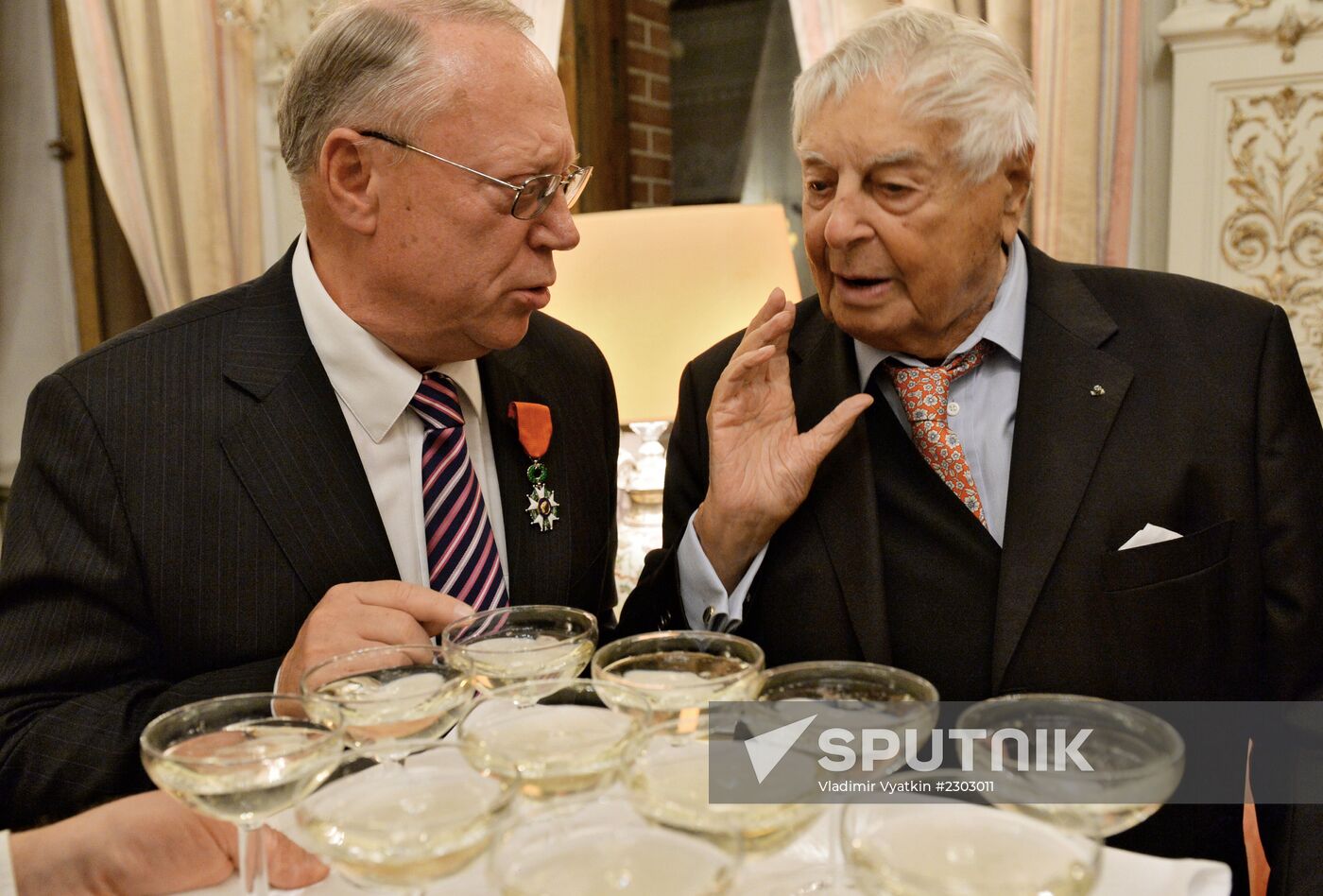 Valery Shadrin awarded Legion of Honor Medal