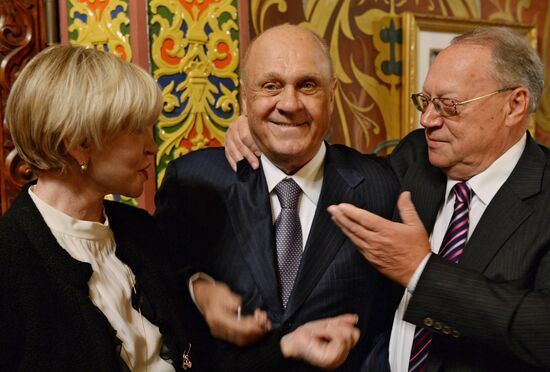 Valery Shadrin awarded Legion of Honor Medal