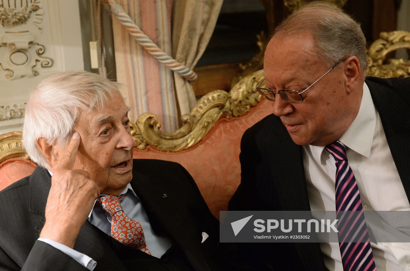 Valery Shadrin awarded Legion of Honor Medal