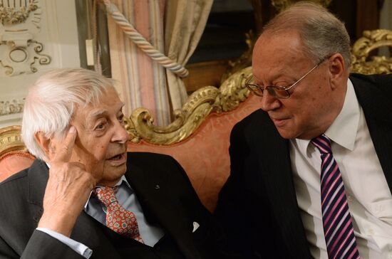 Valery Shadrin awarded Legion of Honor Medal