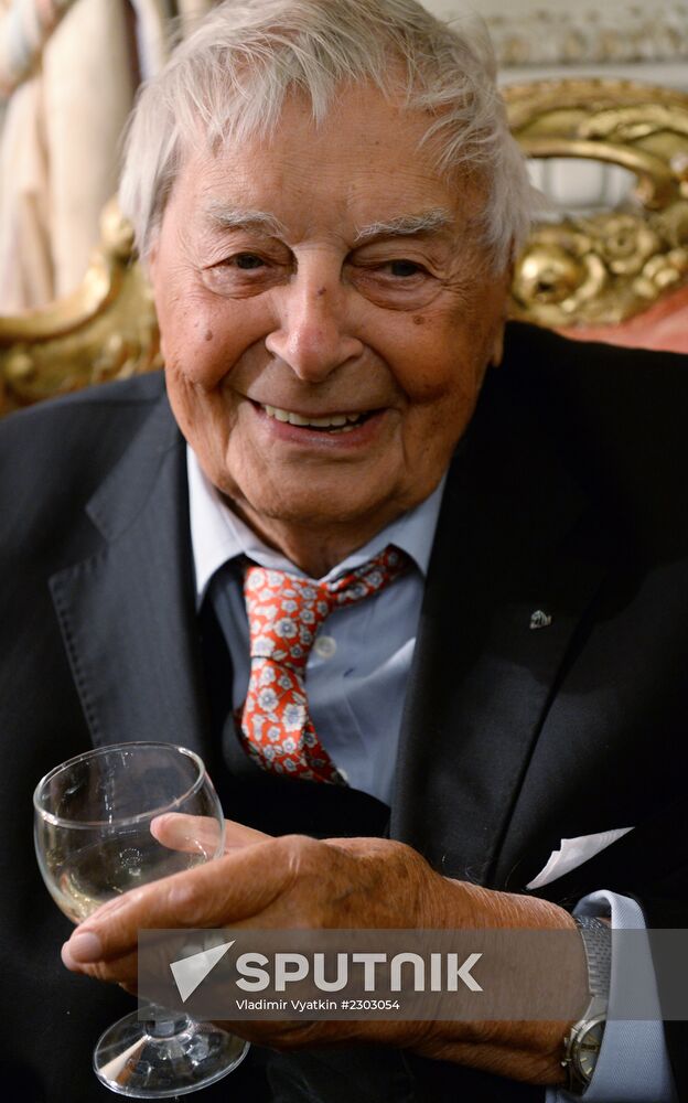Valery Shadrin awarded Legion of Honor Medal