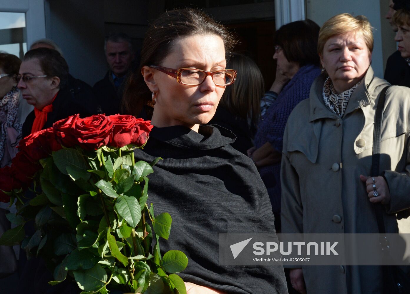Paying last respects to actor Eduard Martsevich
