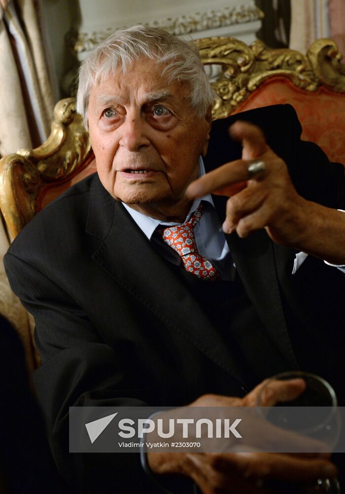 Valery Shadrin awarded Legion of Honor Medal