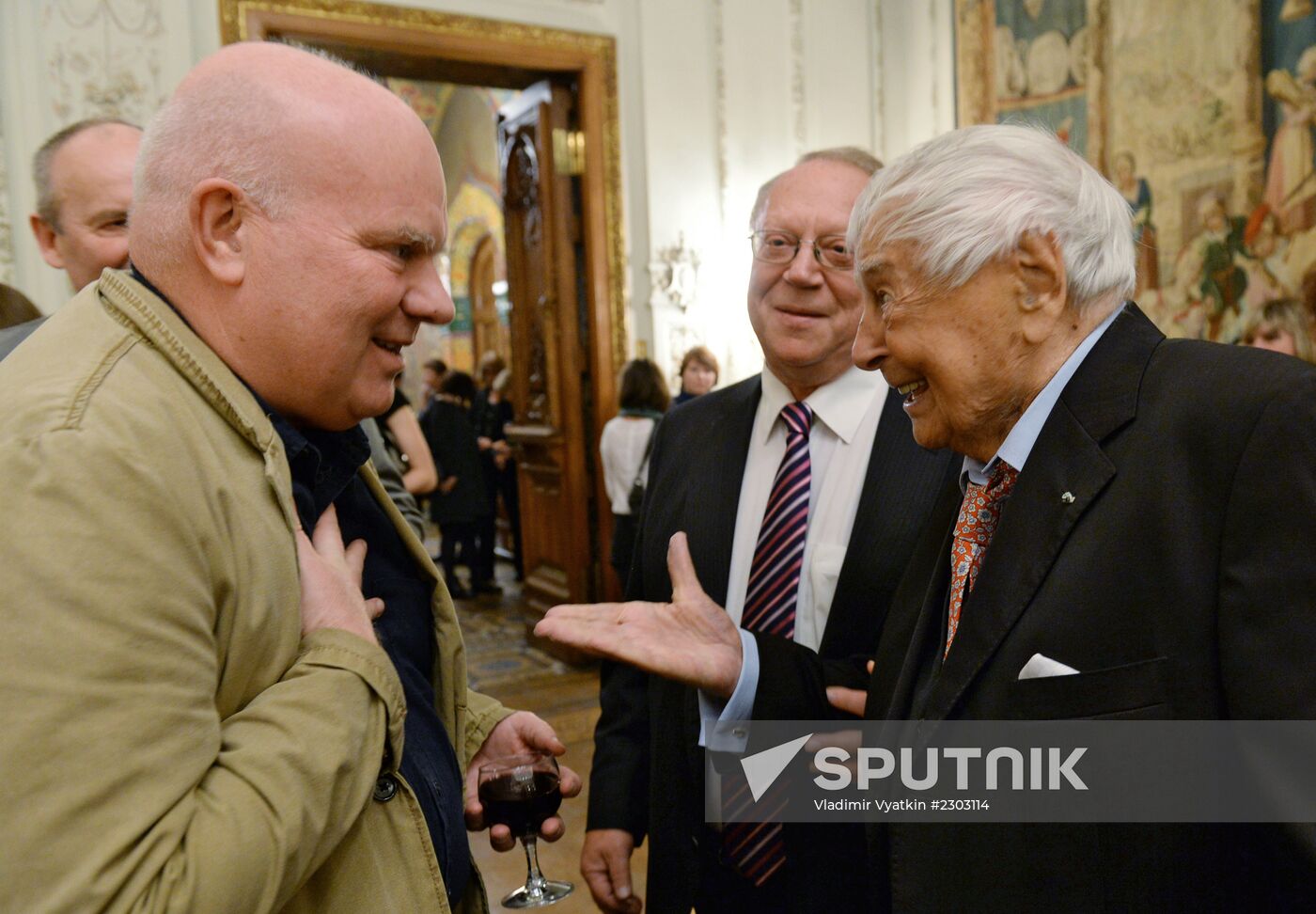 Valery Shadrin awarded Legion of Honor Medal