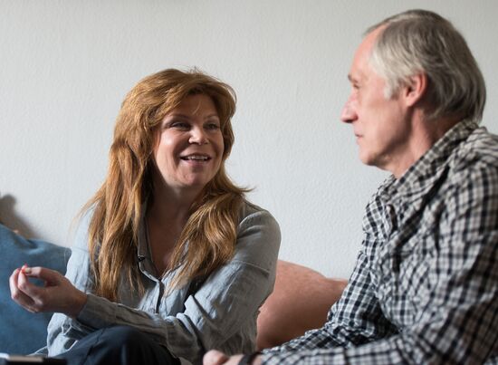 Interview with figure skaters I.Bobrin and N.Bestemyanova