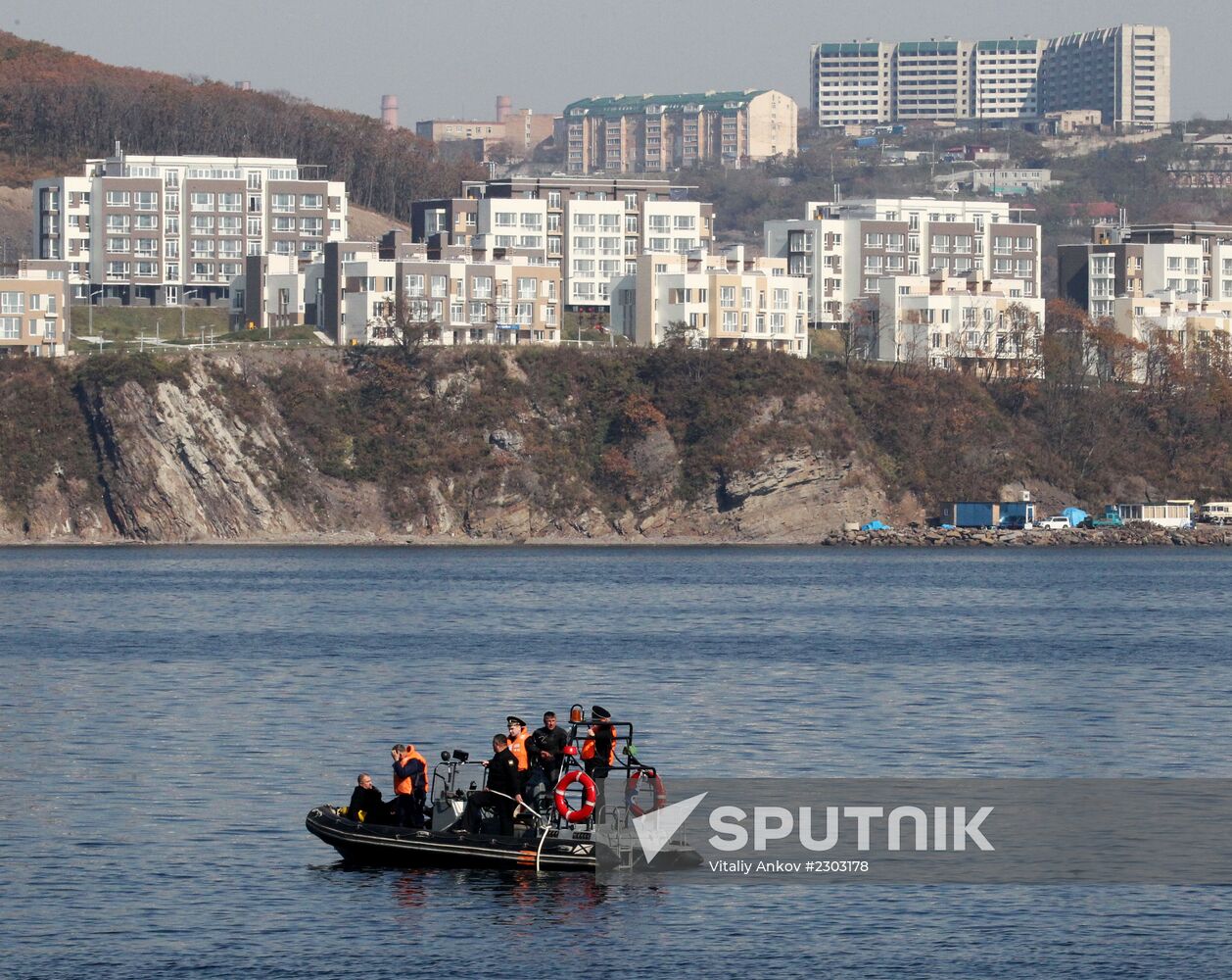 Pacific Fleet exercises to deal with submarine emergency