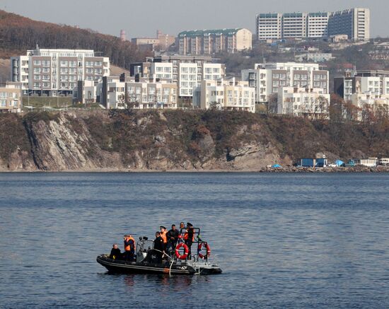 Pacific Fleet exercises to deal with submarine emergency