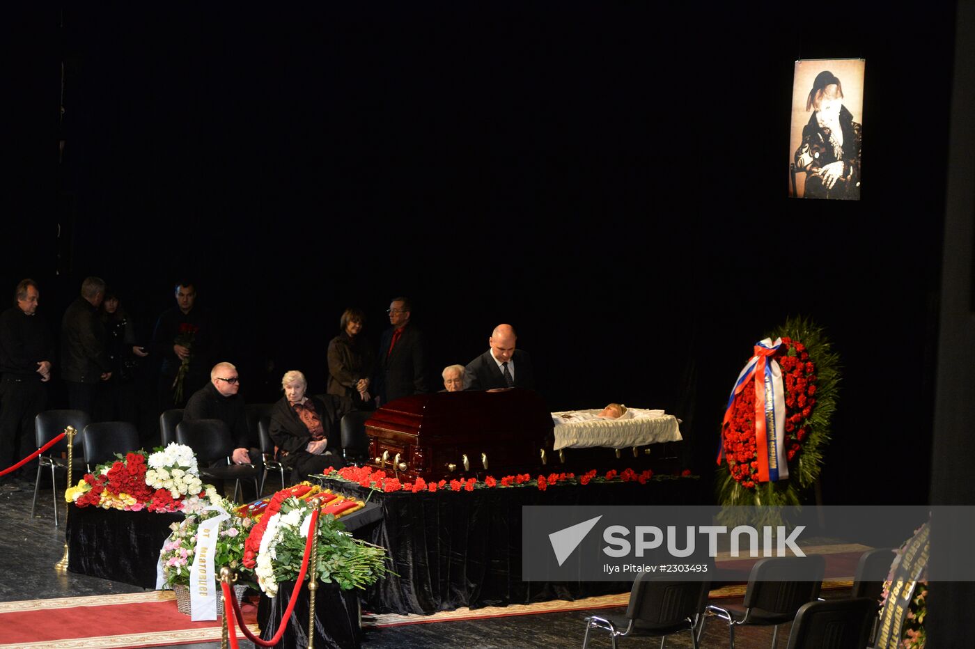 Funeral service for actress Olga Aroseva at Satire Theater