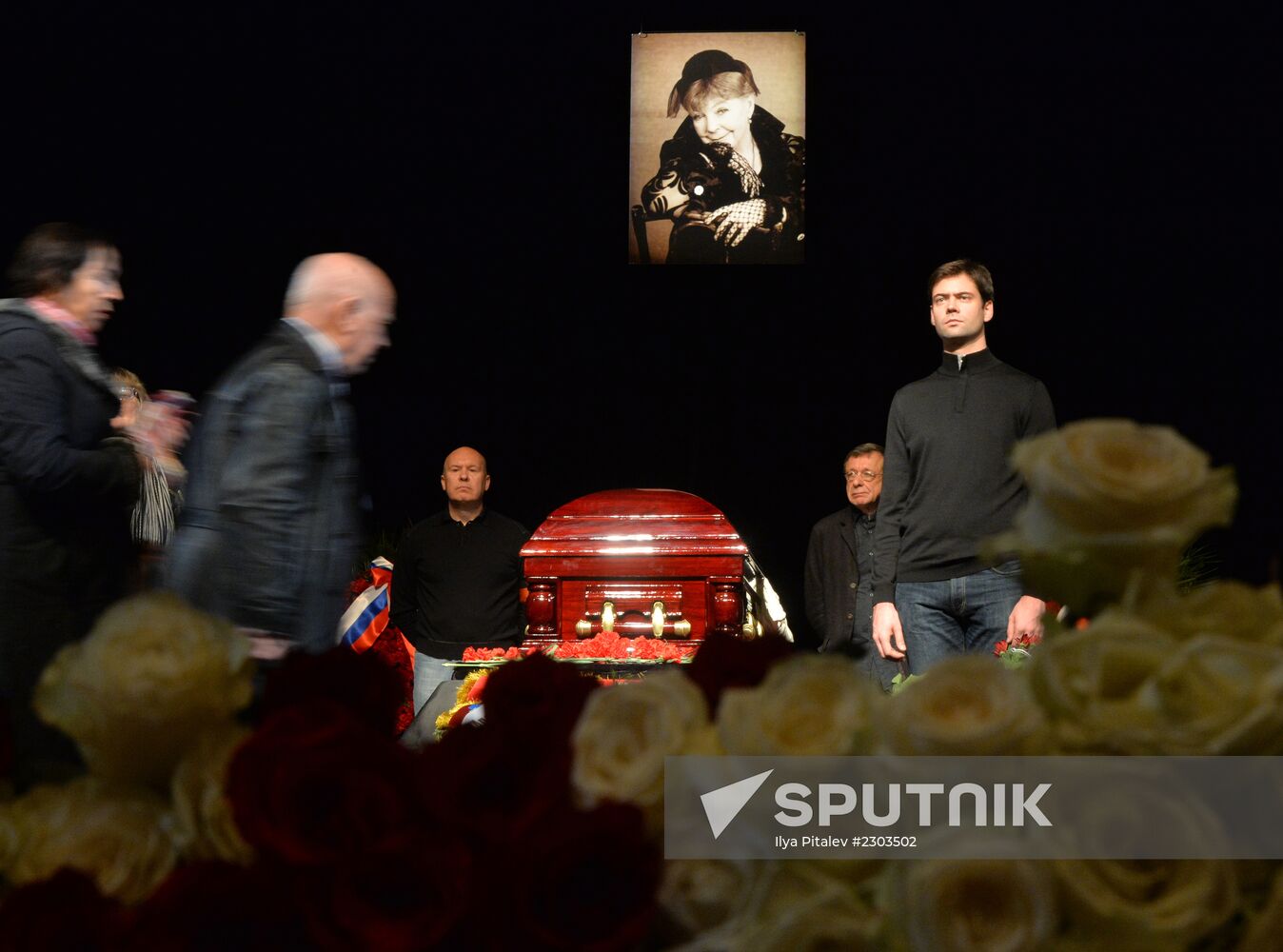 Funeral service for actress Olga Aroseva at Satire Theater