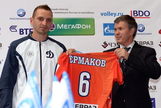 Presentation of men's Dynamo Moscow volleyball club roster for 2013-14