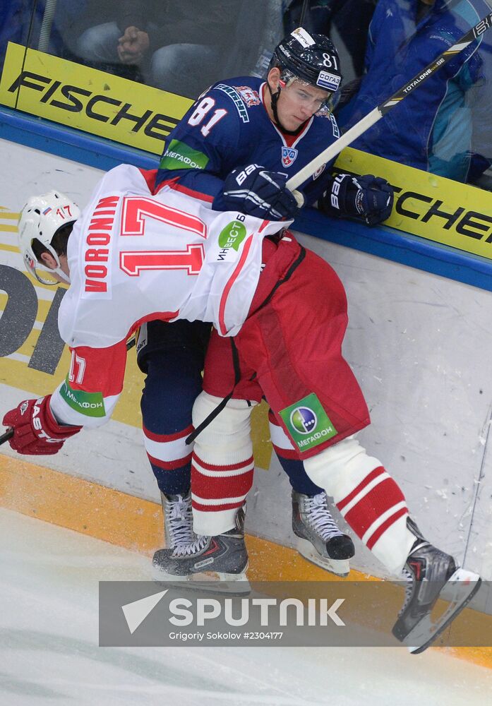 Ice Hockey. KHL. Torpedo vs. Spartak