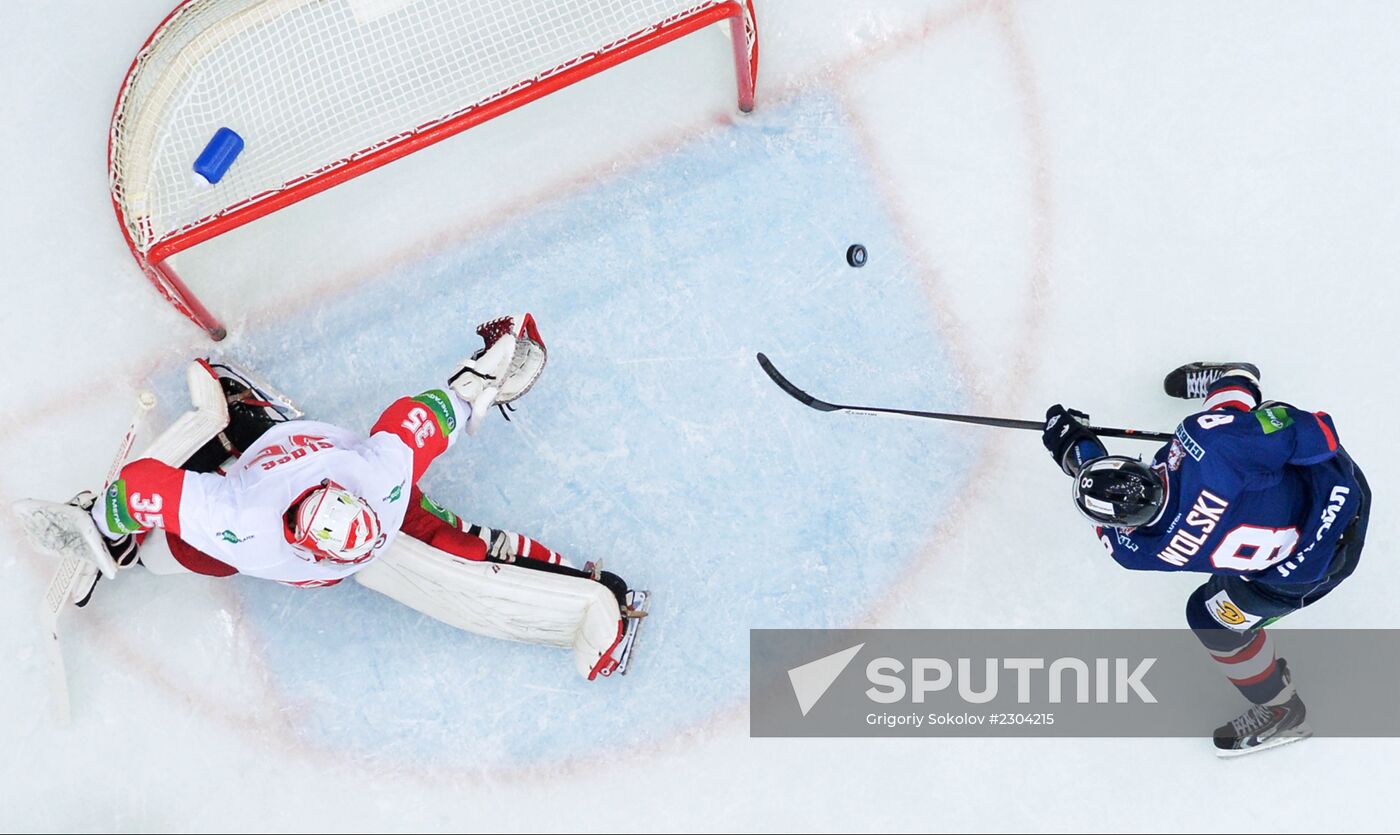Ice Hockey. KHL. Torpedo vs. Spartak