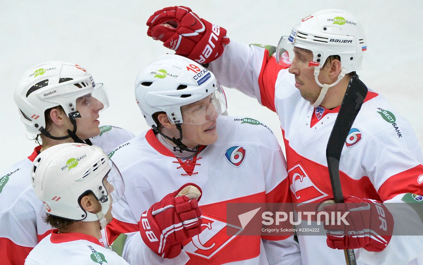 Ice Hockey. KHL. Torpedo vs. Spartak