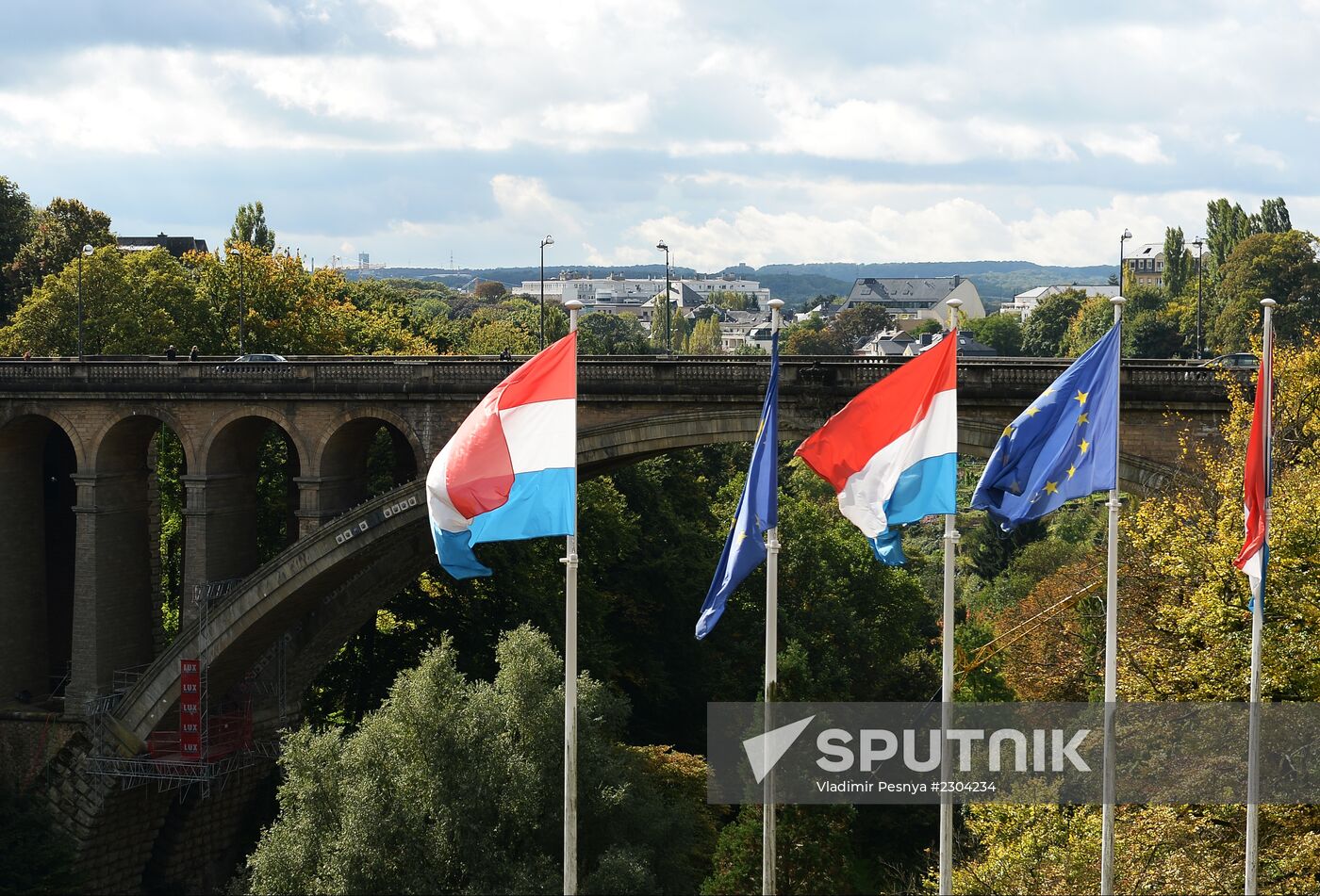 Cities of the world. Luxembourg