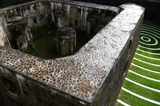 Cities of the world. Luxembourg