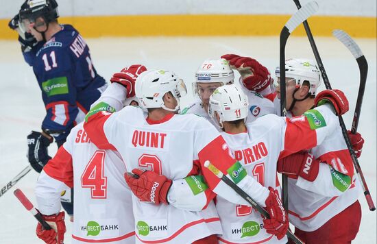 Ice Hockey. KHL. Torpedo vs. Spartak