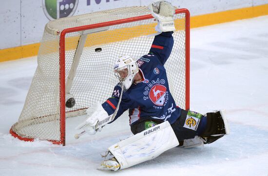 Ice Hockey. KHL. Torpedo vs. Spartak