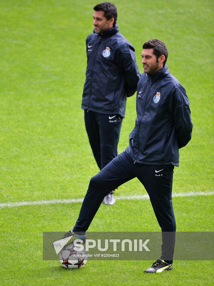Football. FC Porto during training ahead of match against FC Zenit