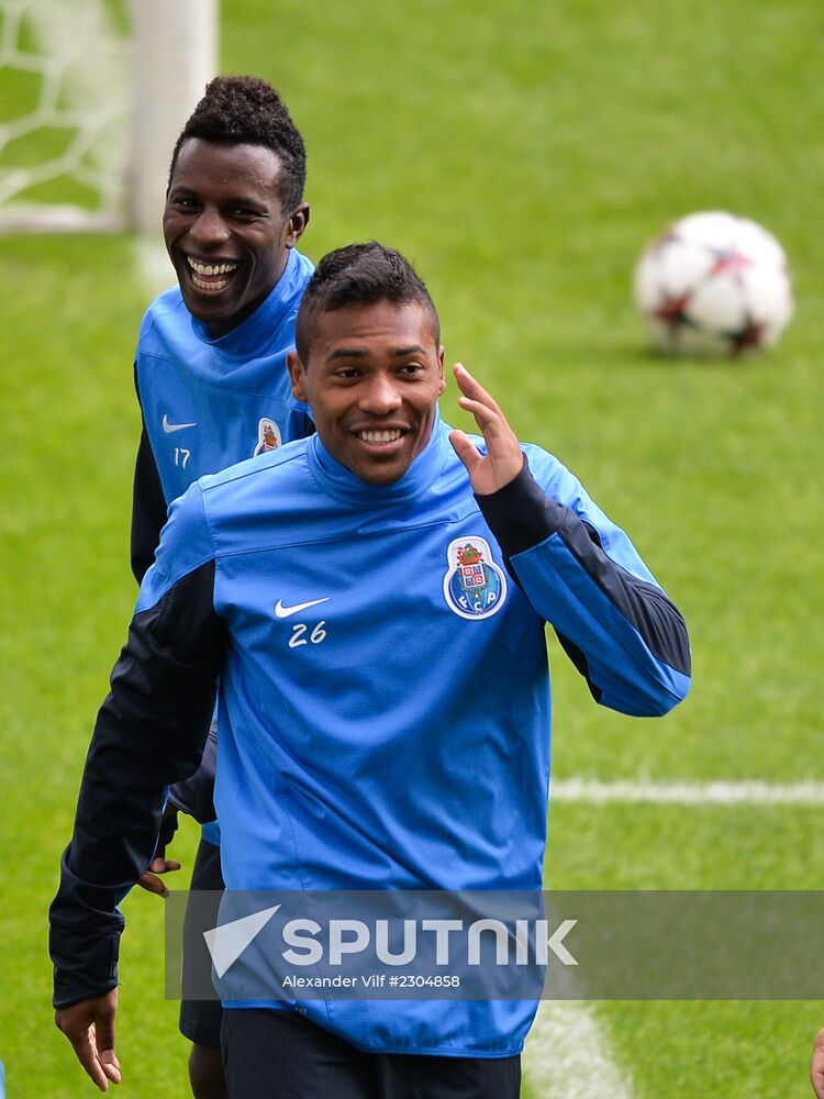 Football. FC Porto during training ahead of match against FC Zenit