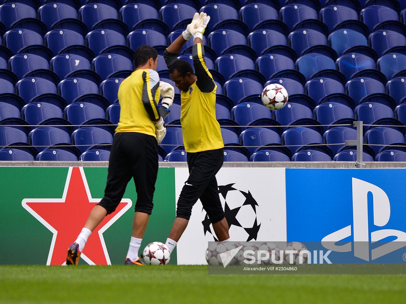 Football. FC Porto during training ahead of match against FC Zenit