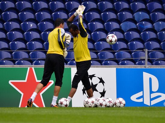 Football. FC Porto during training ahead of match against FC Zenit