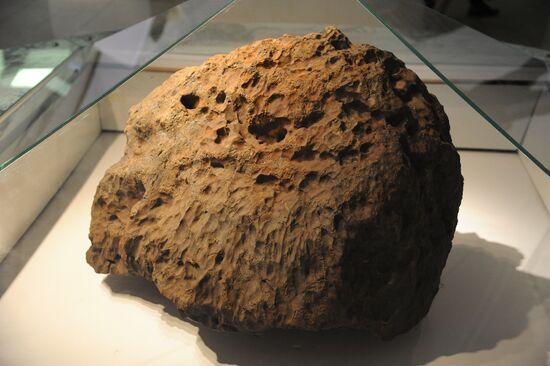 Chelyabinsk meteorite is exhibited at Chelyabinsk Museum of Regional Studies