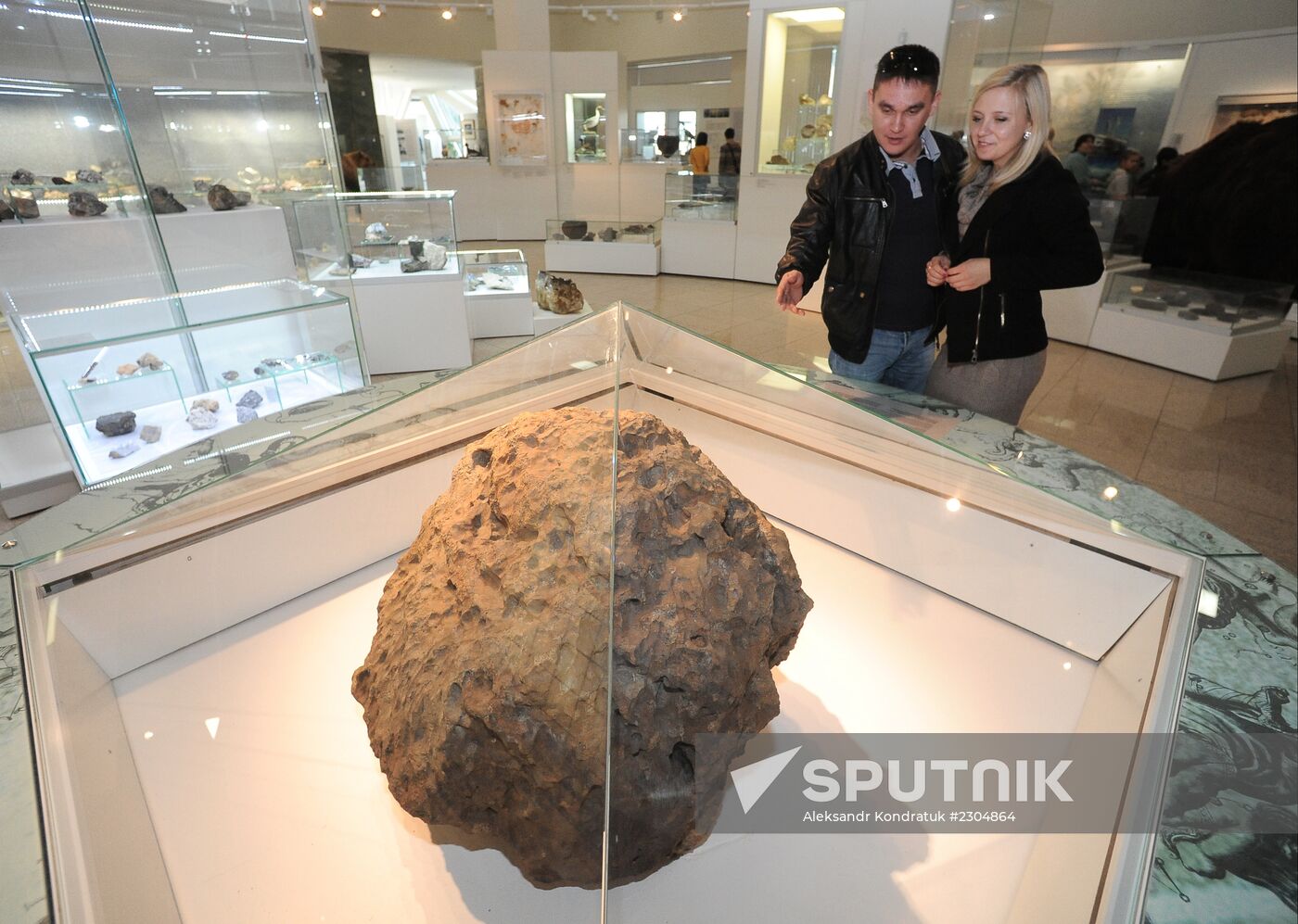 Chelyabinsk meteorite is exhibited at Chelyabinsk Museum of Regional Studies
