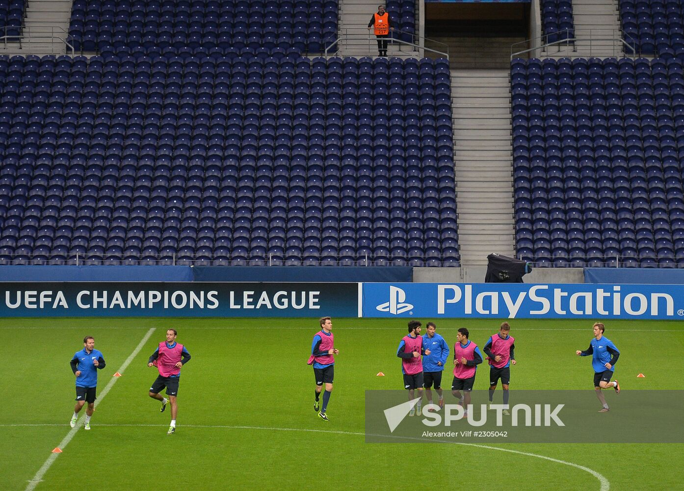 FC Zenit training before match vs. FC Porto