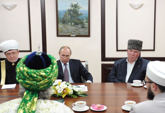 Vladimir Putin visits Volga Federal District