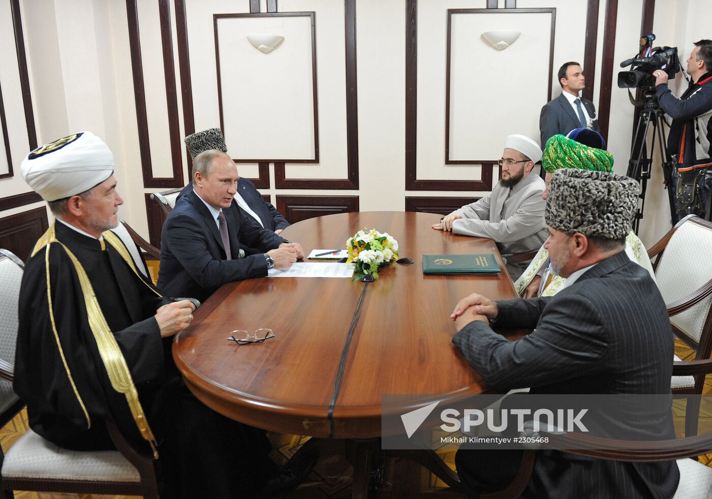 Vladimir Putin visits Volga Federal District
