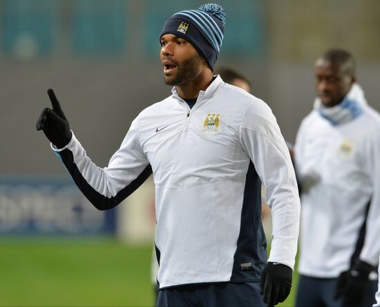 FC Manchester City holds training session