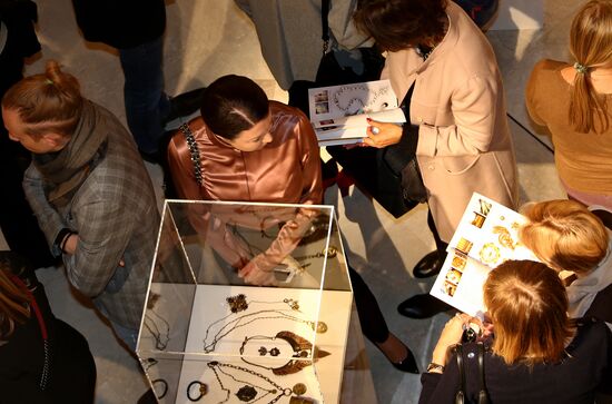 Jewelry exhibition