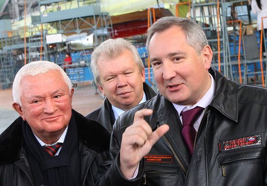 Dmitry Rogozin visit Irkutsk aviation plant