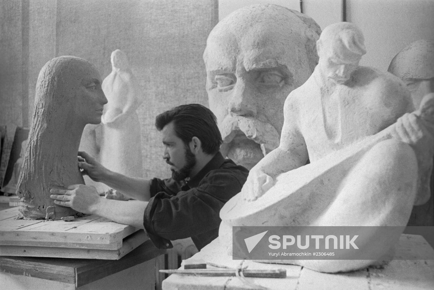 Sculptor at work