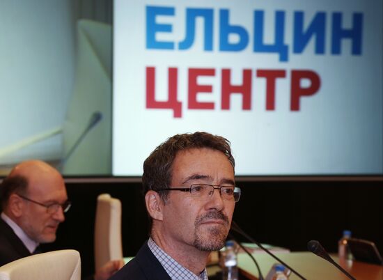 Presentation of translated Yeltsin: A life by Timothy Colton in Moscow