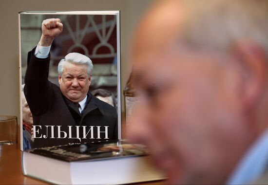 Presentation of translated Yeltsin: A life by Timothy Colton in Moscow