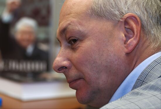 Presentation of translated Yeltsin: A life by Timothy Colton in Moscow