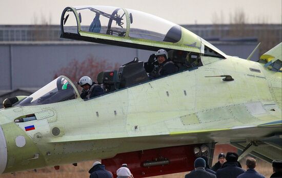 Dmitry Rogozin visits Irkutsk aviation plant