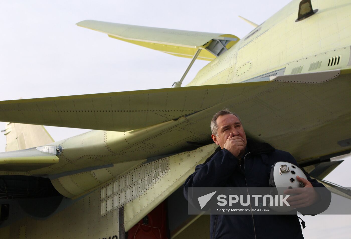 Dmitry Rogozin visit Irkutsk aviation plant
