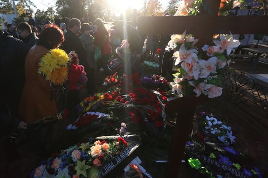 Volgograd buries terror attack victims