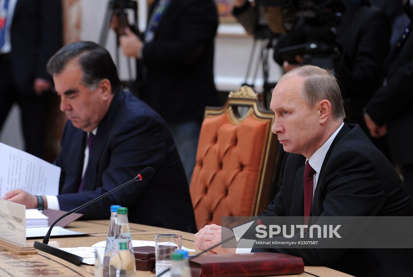 Vladimir Putin visits Belarus