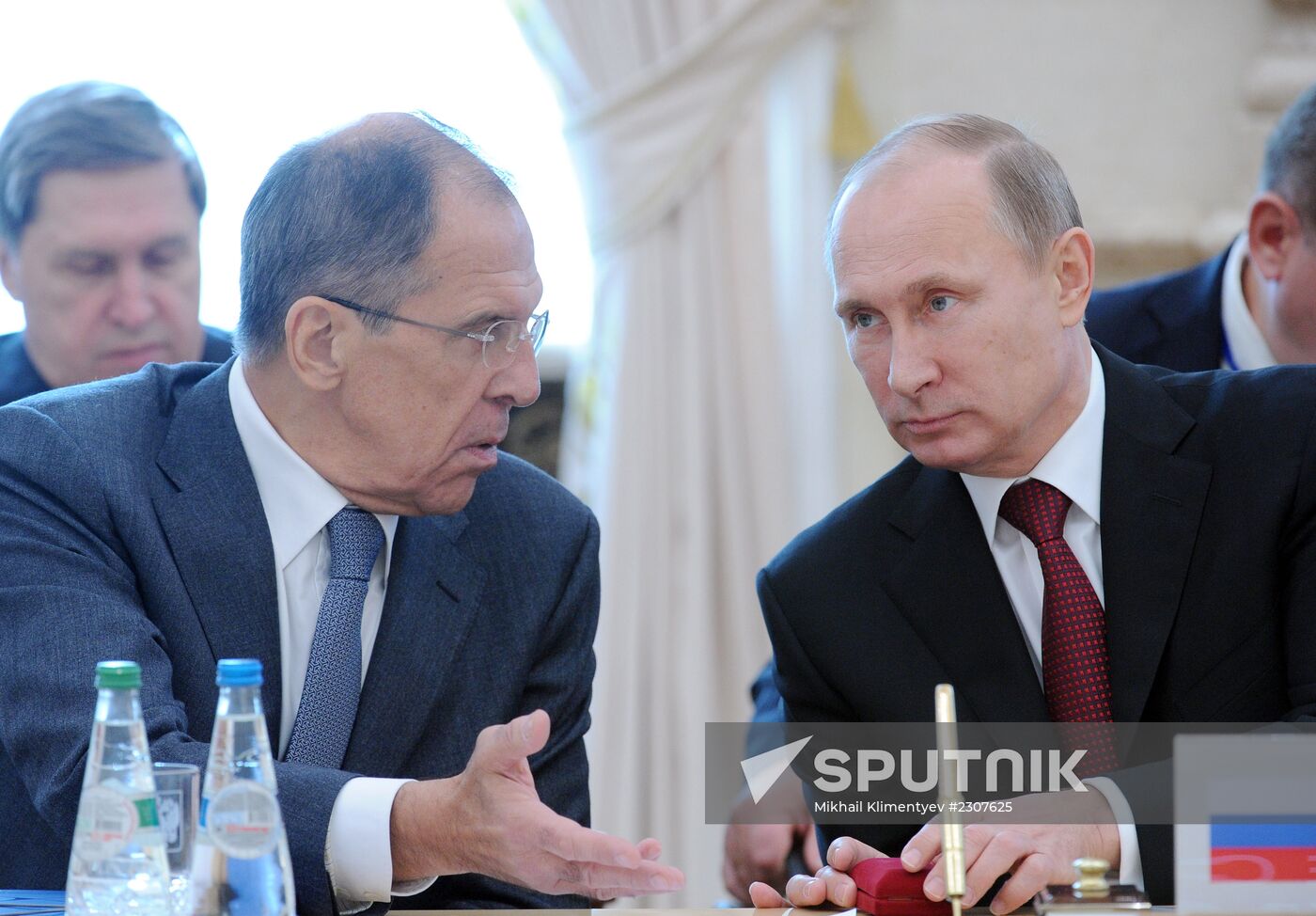 Vladimir Putin visits Belarus