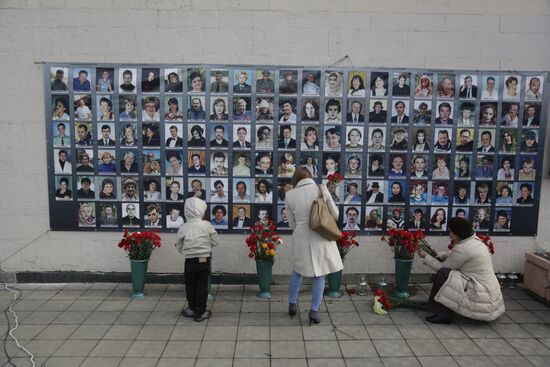 Vigil in memory of Dubrovka Theater Center tragedy