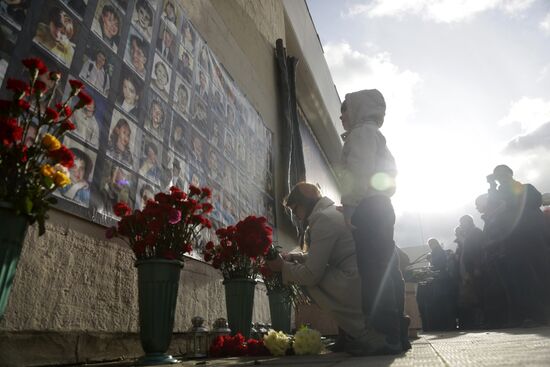 Vigil in memory of Dubrovka Theater Center tragedy