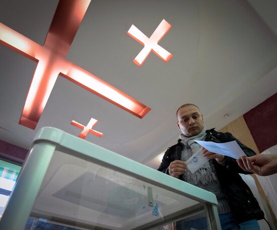 Georgia votes in presidential election