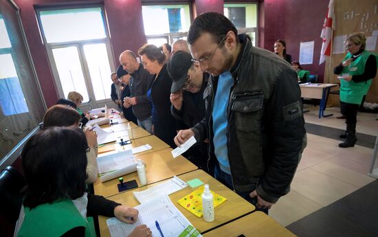 Georgia votes in presidential election