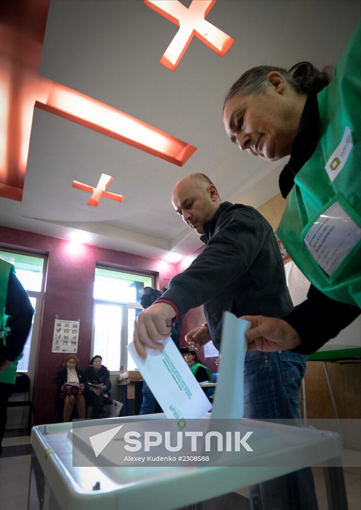 Georgia votes in presidential election